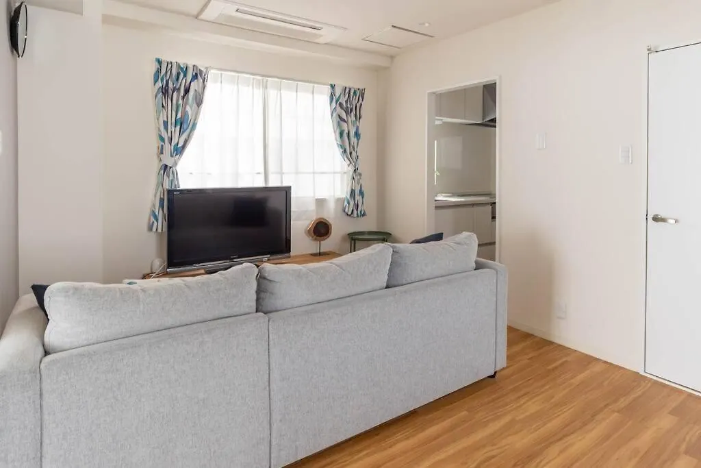 Mido Elphan Building 8 Osaka 0*,